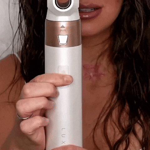 CloudAir 5-in-1 Lockenstab von Silky Planet zaubert voluminöse Wellen und glänzende, geschmeidige Locken.