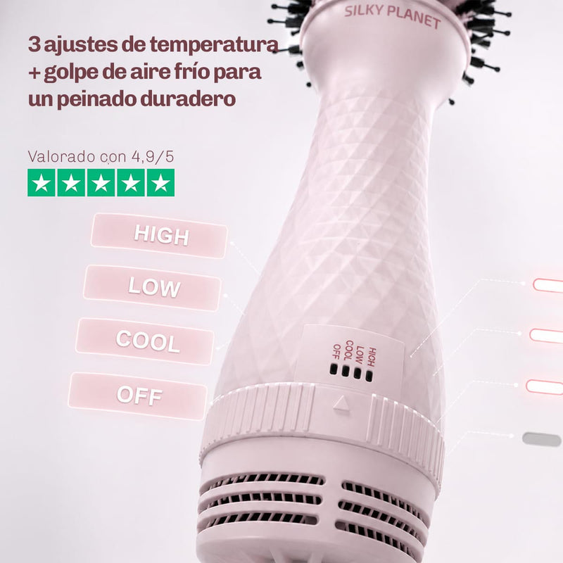 Cepillo secador iónico con tecnología de iones que reduce el encrespamiento y aporta brillo al cabello.