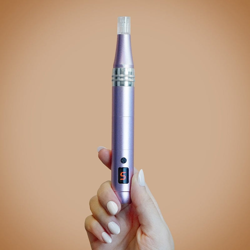 USB-aufladbarer Microneedling Pen – kabellos und flexibel in der Handhabung