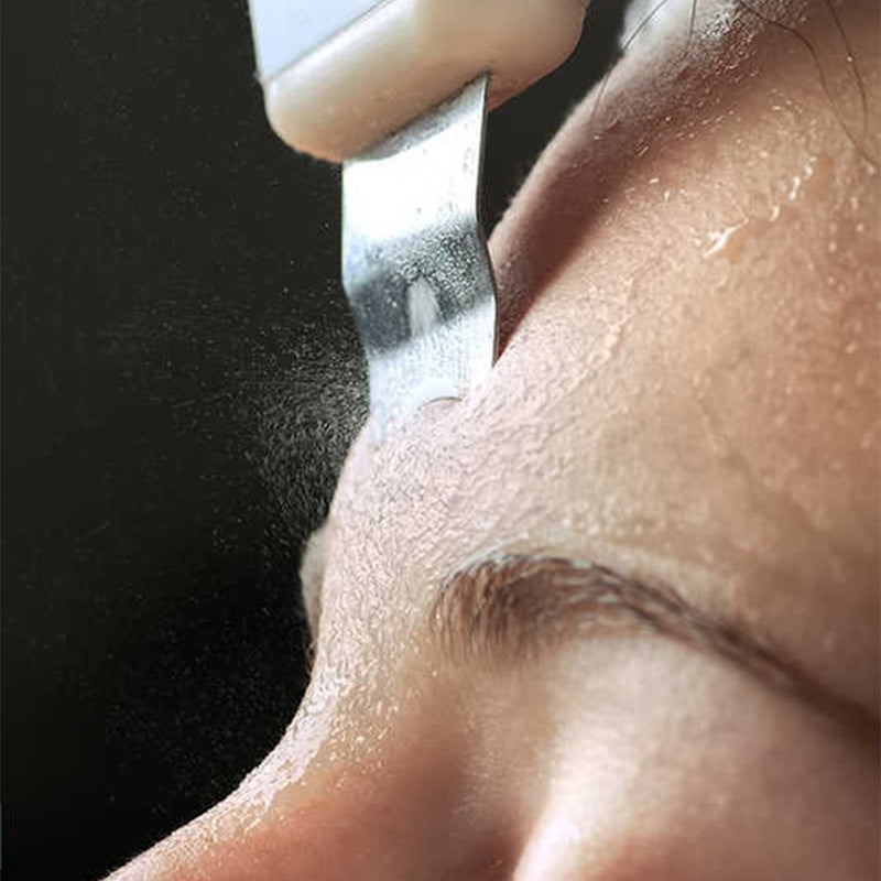 Mehrere Modi: Tiefenreinigung, Lifting, Pflegekanalisation – optimiert die Aufnahme von Seren